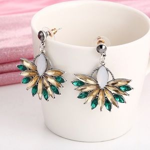 Vintage Rhinestone-studded Earrings